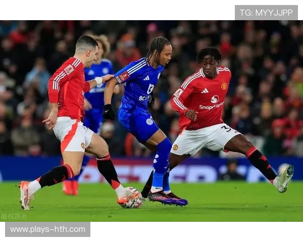 曼联迎接热刺挑战，全员状态火热，备战四强争夺